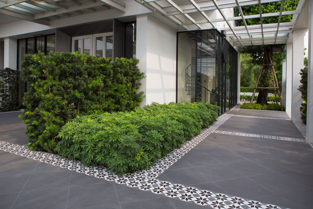 High load-bearing outdoor paving tiles