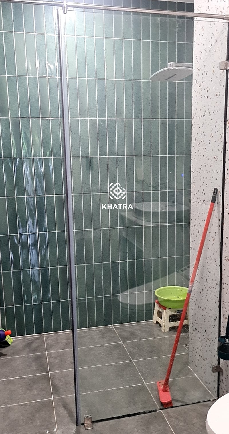 Gạch ốp tường toilet BAT