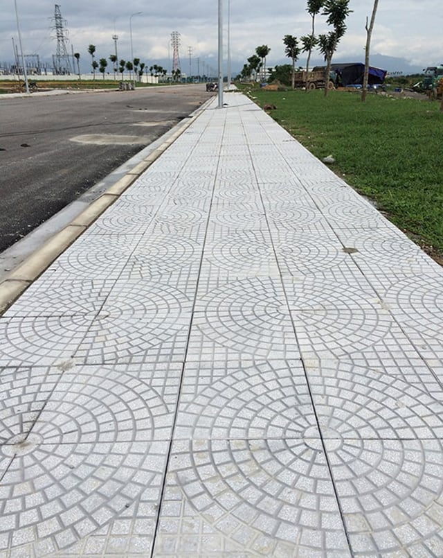 Gạch bê tông Terrazzo lát vỉa hè KCN