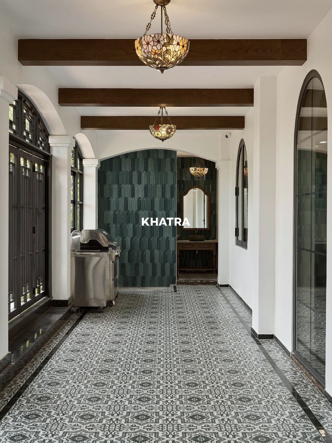 F2109 combined with feather tiles for hotel hallway tiling
