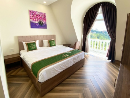 Gạch gỗ Walnut lát nền phòng khách sạn Gạch gỗ Walnut lát nền phòng khách sạn