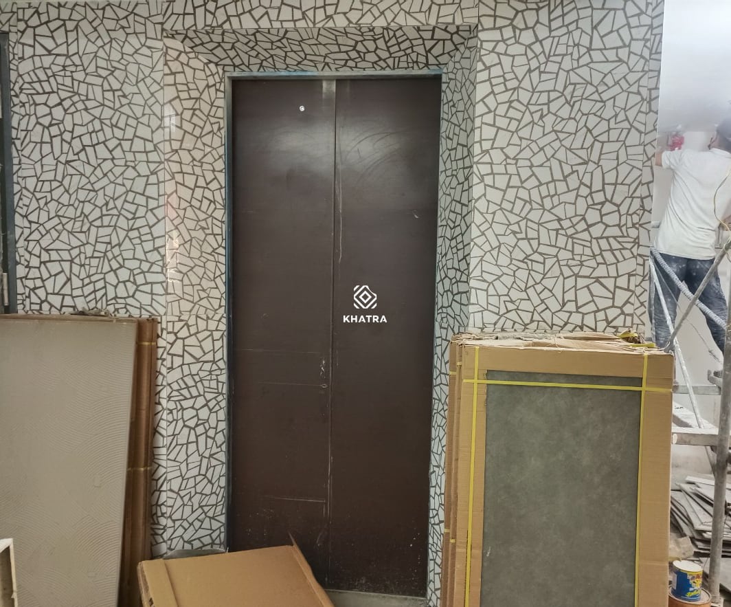 KHTR61288 ốp tường thang máy