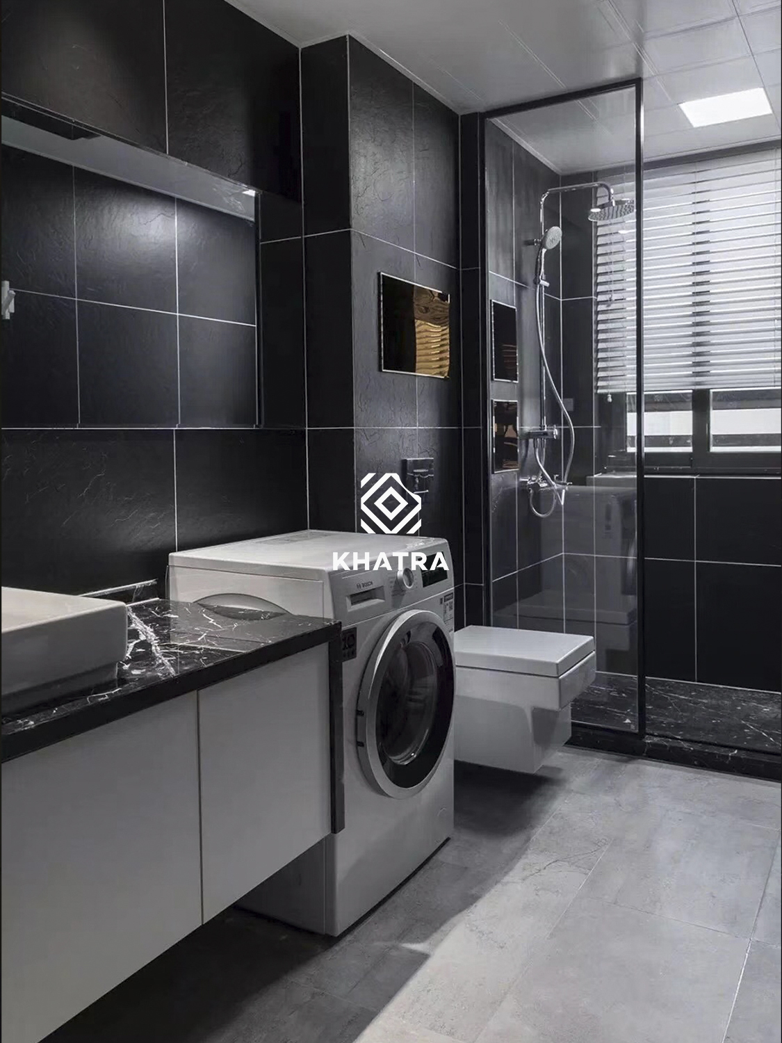 Gạch Super black ốp tường phòng tắm
