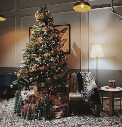 Trang trí Noel cho quán Cafe sách Trang trí noel và những mẹo nhất định phải biết