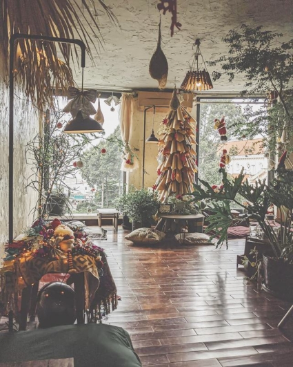 Trang trí Noel cho quán Cafe kiểu Farm House Trang trí Noel cho quán Cafe kiểu Farm House