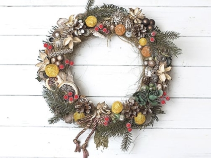 Vòng hoa trang trí Noel văn phòng