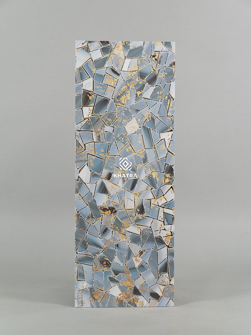 Metallic carved wall tile K383