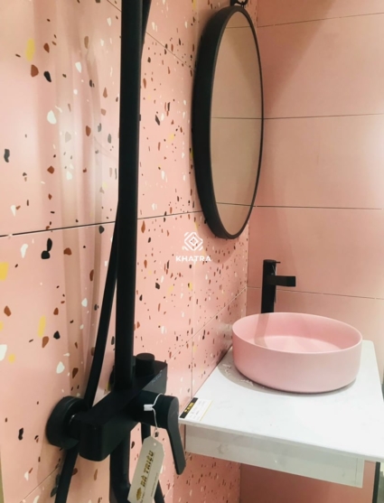 Gạch terrazzo TERA363 phối gạch hồng ốp tường phòng tắm Gạch terrazzo TERA363 phối gạch hồng ốp tường phòng tắm