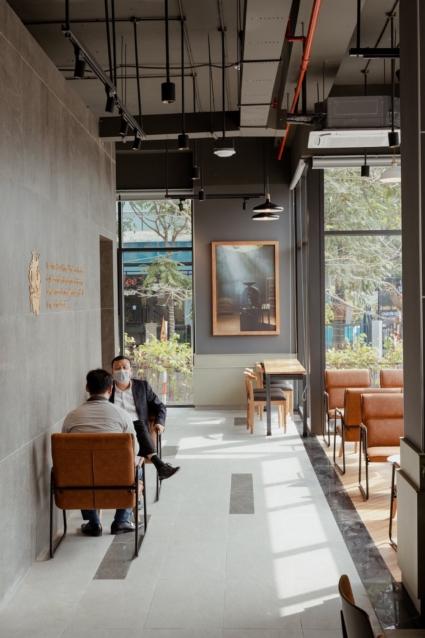 Thiết kế cửa sổ lớn đón ánh sáng mặt trời Thiết kế cửa sổ lớn đón ánh sáng mặt trời