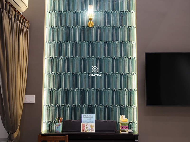 Feather tiles for accent wall