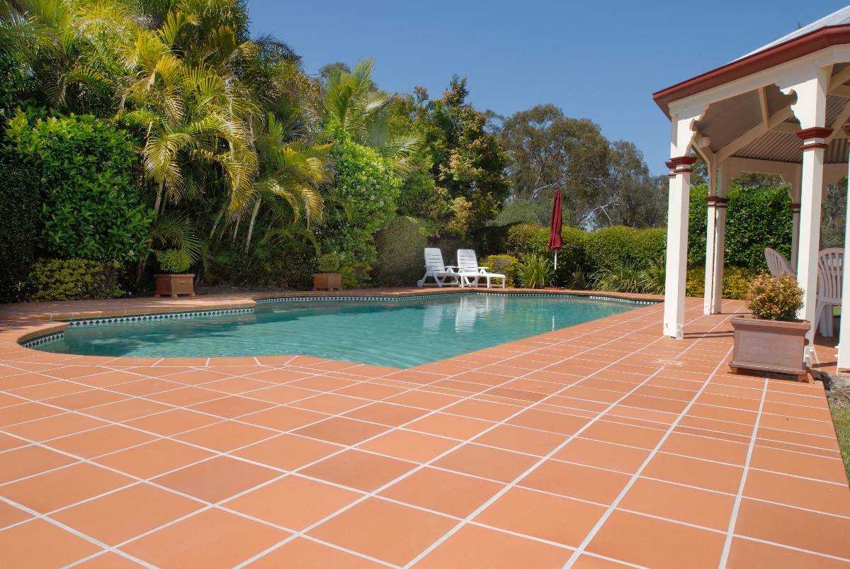 Anti-slip terracotta tiles