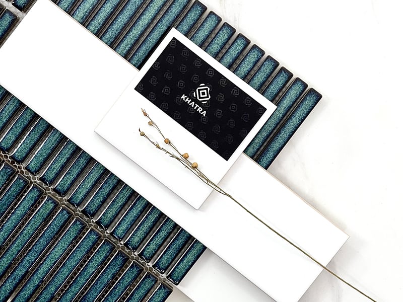 Flatlay gạch thẻ Stripe