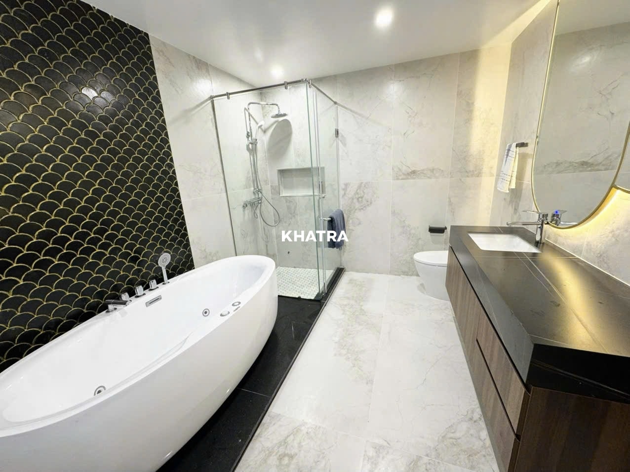 Actual photo of Kamen 01M tile for bathroom tiling