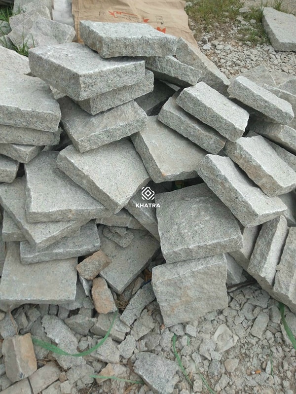 Stone-look turf paver blocks