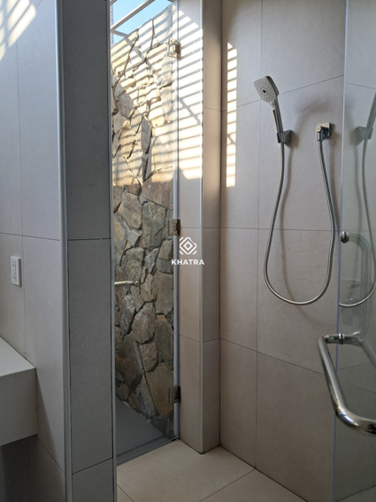 Royal 01M ốp tường phòng tắm