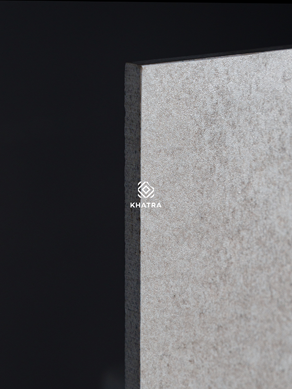 11GM fullbody floor tile