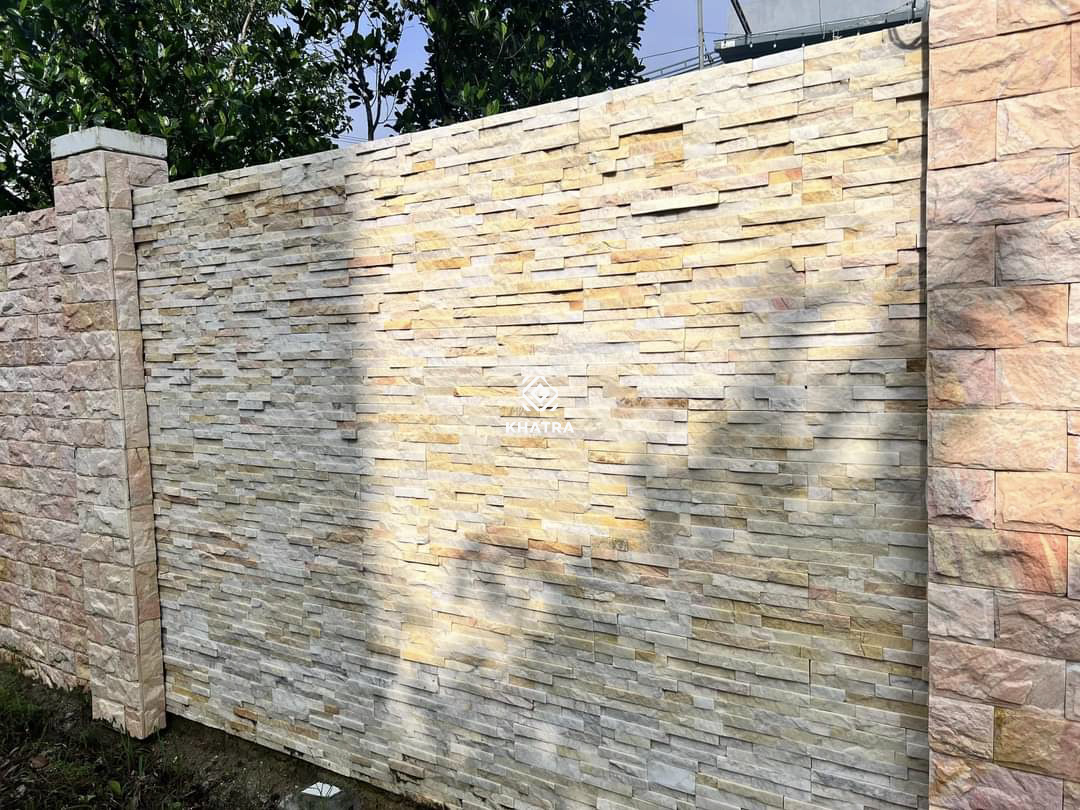 Light yellow slate-look tile for gate wall cladding