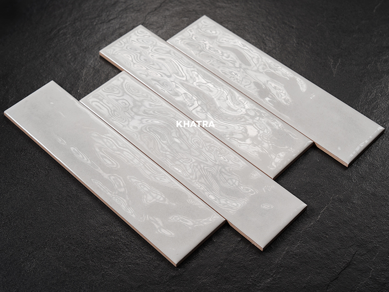 Bề mặt gạch thẻ P0 75x300