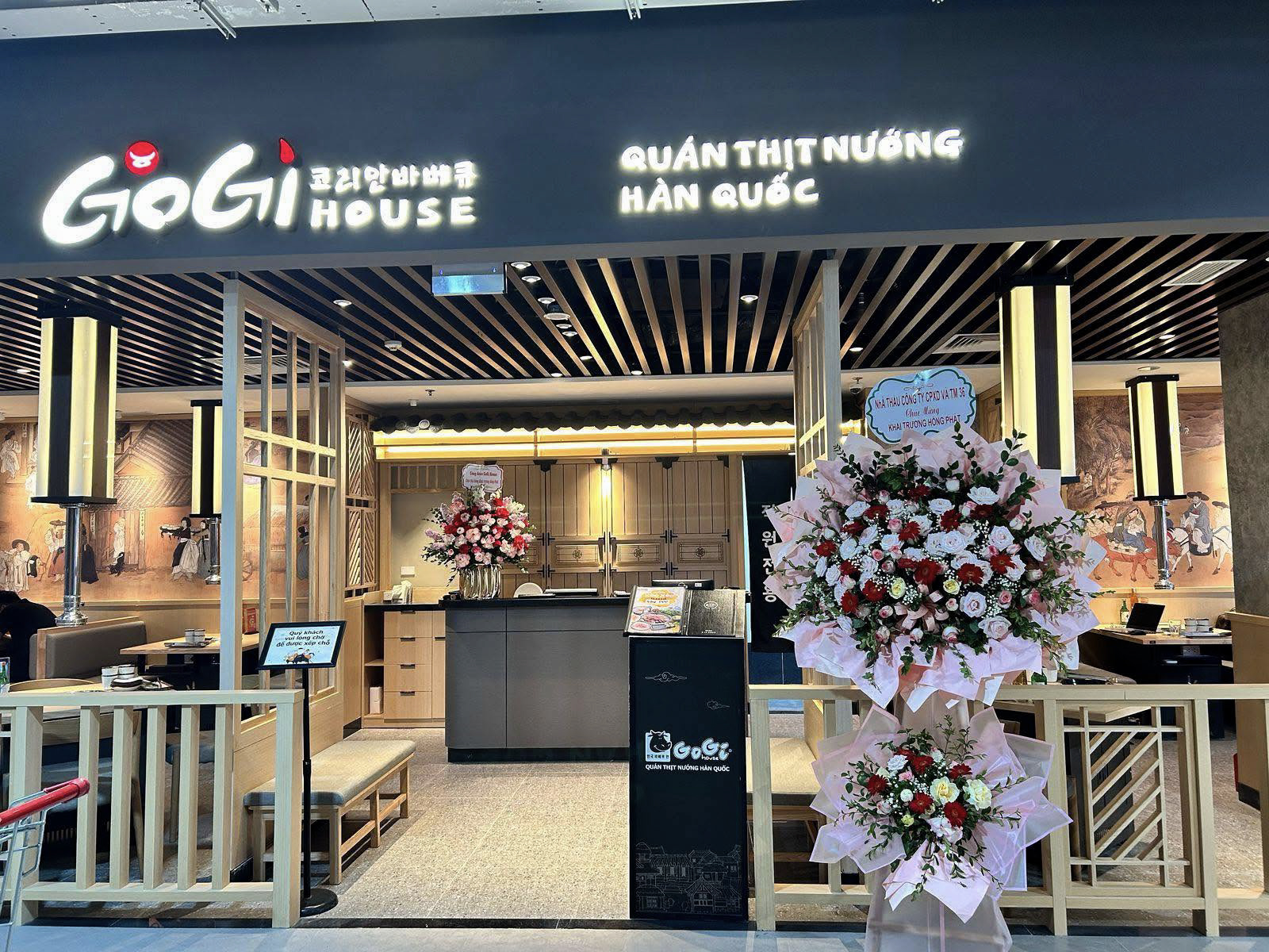 Chuỗi Gogi House sử dụng gạch lát nền KHATRA